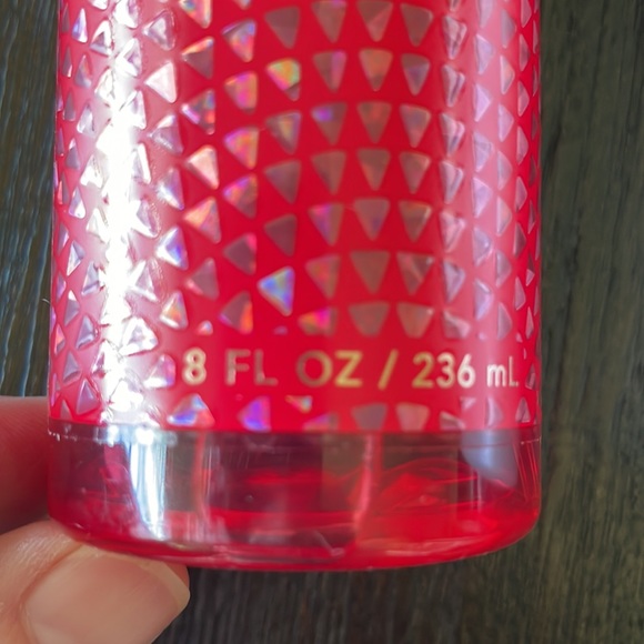 Bath and Bodyworks you’re the one moisturizing body wash & find fragrance mist! - Picture 9 of 13